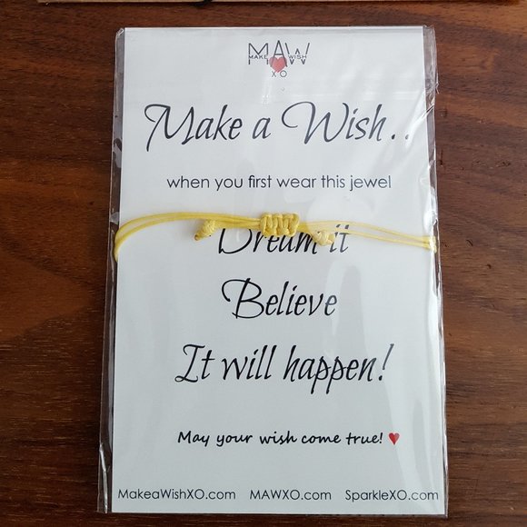 Graduation Congratulations Friendship Bracelet - Picture 2 of 6